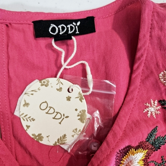 NWT Oddi Boutique Fuschia Pink Floral Embroidered Flutter Sleeve Tunic Top - Picture 5 of 7